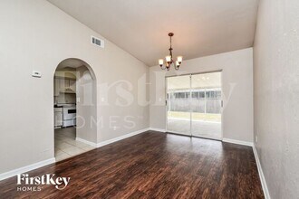 18525 Sebring Rd in Ft. Myers, FL - Building Photo - Building Photo