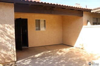 2155 S 14th Ave in Yuma, AZ - Building Photo - Building Photo