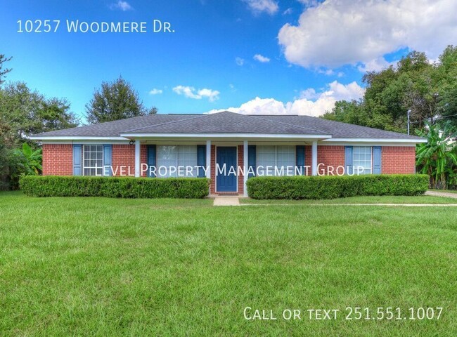 10257 Woodmere Dr