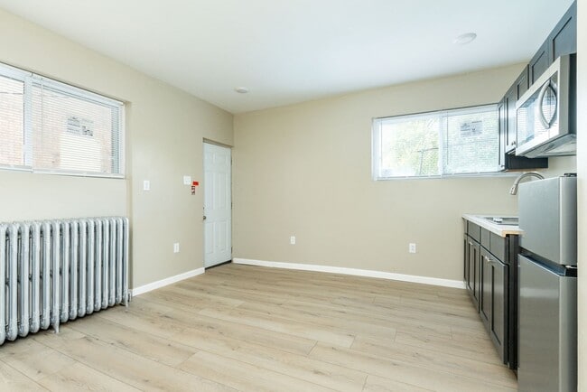 104 S 51st St in Philadelphia, PA - Building Photo - Building Photo