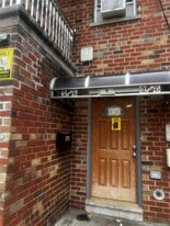 2113 Chatterton Ave in Bronx, NY - Building Photo