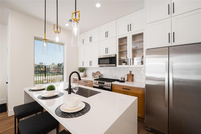 8917 Knl Br Dr in Houston, TX - Building Photo - Building Photo