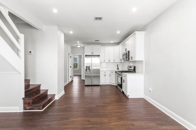 property at 322 Rutherford Blvd