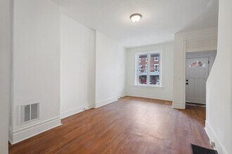 1153 Derry St in Harrisburg, PA - Building Photo - Building Photo