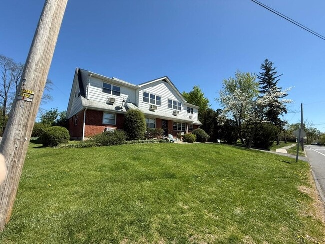property at 18 S Henry St