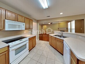 3445 Newgate St in Midlothian, TX - Building Photo - Building Photo