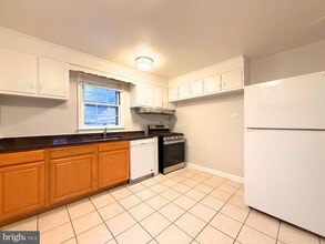 1113 Agnew Dr in Rockville, MD - Building Photo - Building Photo