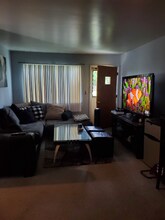 707 Newport Pl, Unit 707 in Ann Arbor, MI - Foto de edificio - Building Photo