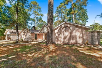 1810 Indian Shores Rd in Crosby, TX - Building Photo - Building Photo