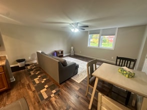 49 Tappan St in Baldwinsville, NY - Building Photo - Building Photo