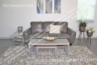 802 University Ave in Huntsville, TX - Building Photo - Building Photo