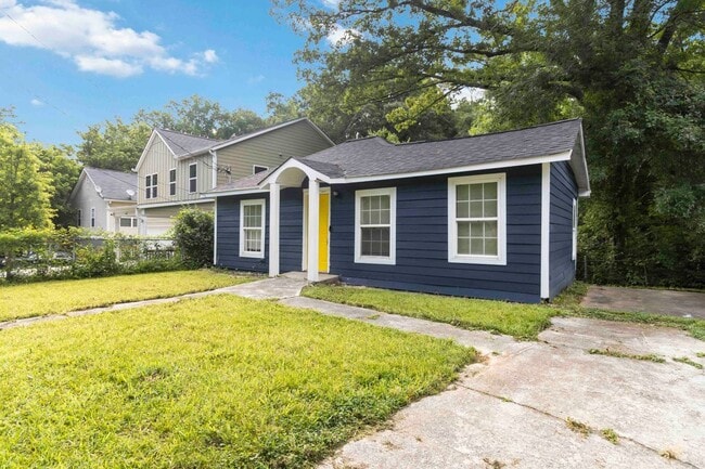971 Sims Ave NW in Atlanta, GA - Building Photo - Building Photo