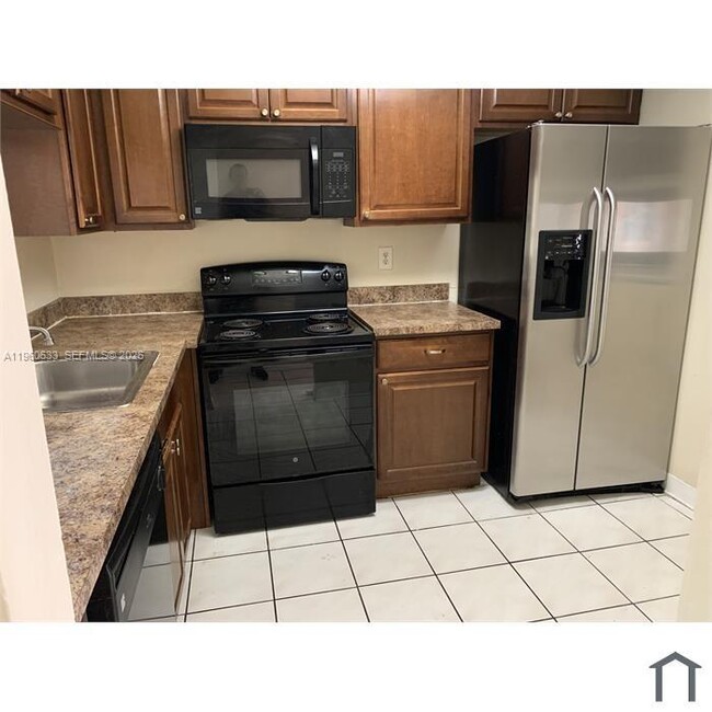 19791 SW 114th Ave in Miami, FL - Building Photo - Building Photo