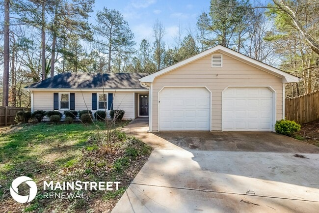 property at 385 Windsor Walk SE