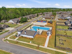 7718 Emma Ann Wy NW in Huntsville, AL - Building Photo - Building Photo