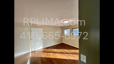 602 MacKenzie Dr in Lima, OH - Building Photo - Building Photo