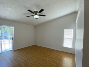 15327 Lafite Ln in Clermont, FL - Building Photo - Building Photo