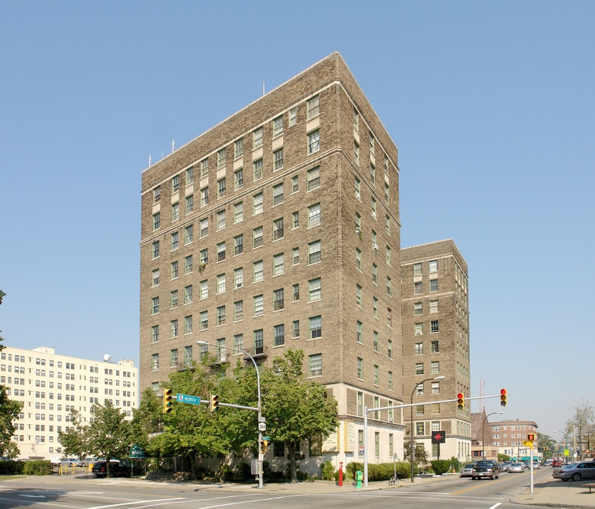 The Westbrook Apartments in Buffalo, NY - Foto de edificio