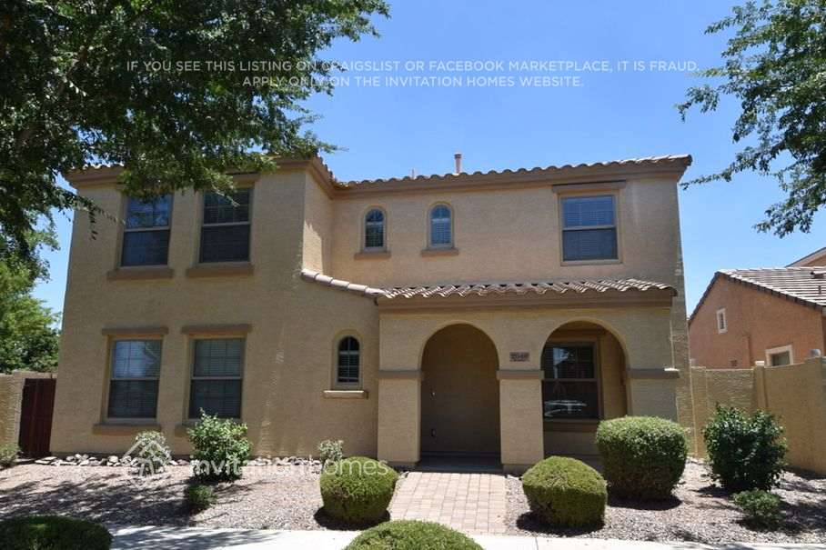 2640 E Megan St in Gilbert, AZ - Building Photo