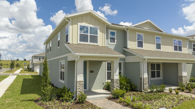 property at 16350 Hamlin Vw St