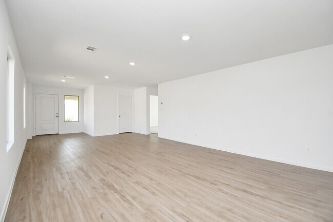 2726 Pheasant Hl Ct in Conroe, TX - Foto de edificio - Building Photo