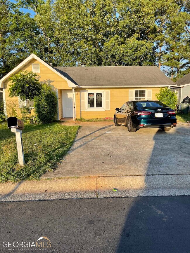 138 Crystal Brook in Griffin, GA - Building Photo - Building Photo