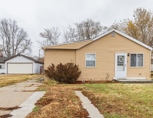 property at 2730 9th St