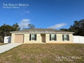 313 Amberjack Ct in Poinciana, FL - Building Photo