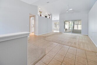 41 Felwood Ln in Palm Coast, FL - Building Photo - Building Photo