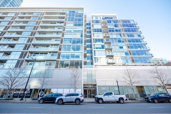property at 1620 S Michigan Ave