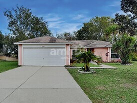 12241 Woodglen Cir in Clermont, FL - Building Photo