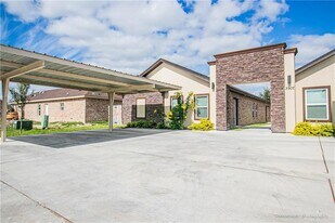 3907 Valeria St in Edinburg, TX - Building Photo