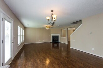 9630 Falling Stream Dr in Charlotte, NC - Building Photo - Building Photo
