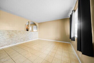 5656 Kensington Cir in El Paso, TX - Building Photo - Building Photo
