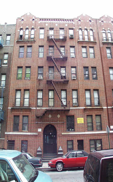 2440 Marion Ave in Bronx, NY - Building Photo