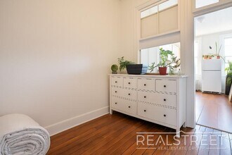 Spacious 1.5 BED in Bushwick/East Williams in Brooklyn, NY - Foto de edificio - Building Photo