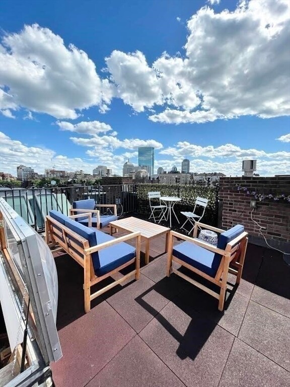 39 Chestnut St, Unit 5