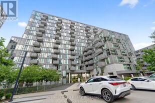 38 Monte Kwinter Ct in Toronto, ON - Building Photo