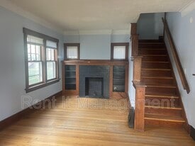 3228 Fontenelle Blvd in Omaha, NE - Building Photo