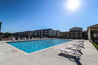 Panther Hill Apartments in Prairie View, TX - Building Photo - Building Photo