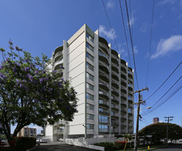 Lunalilo Tower in Honolulu, HI - Foto de edificio - Building Photo