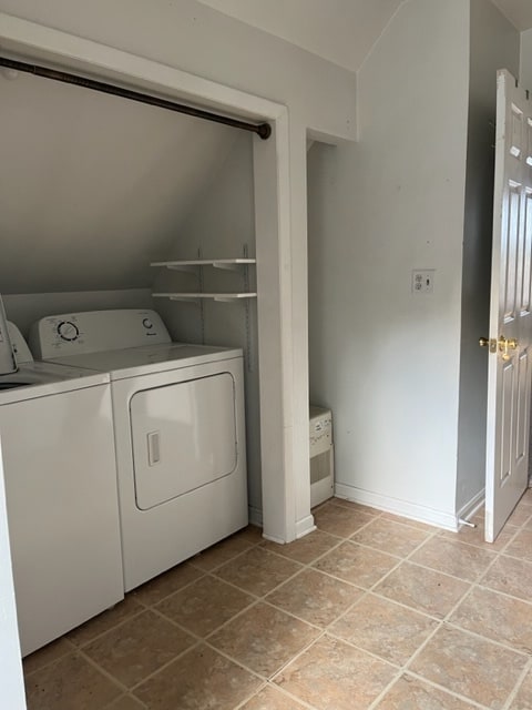 125 W Park Ave, Unit 2 in Libertyville, IL - Building Photo - Building Photo
