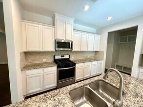 11148 Comiskey Ln in Charlotte, NC - Building Photo - Building Photo