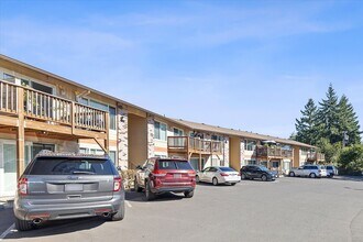 Meadowlark in Portland, OR - Foto de edificio - Building Photo
