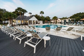 The Cooper in Mount Pleasant, SC - Foto de edificio - Building Photo