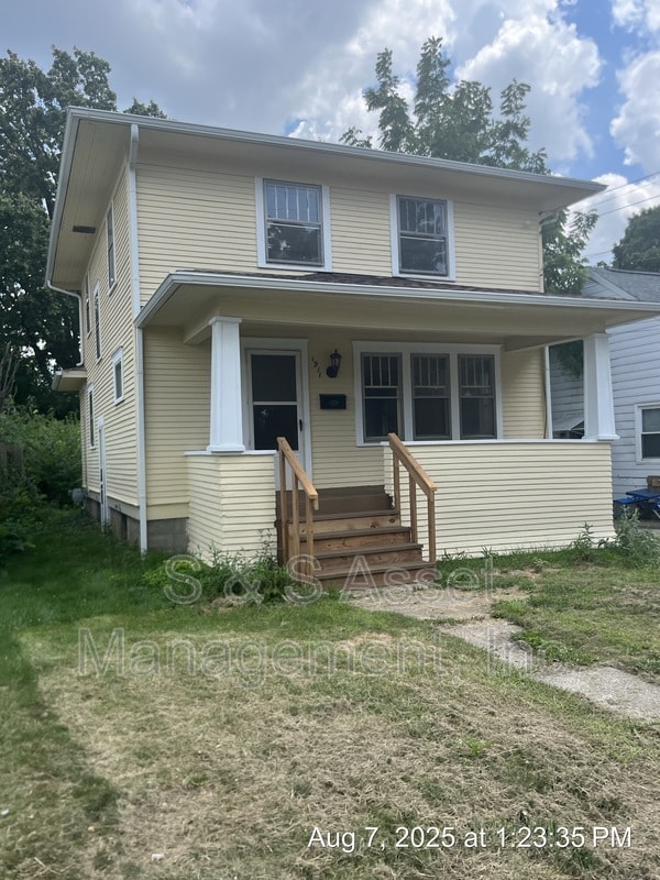1911 Ray St in Lansing, MI - Building Photo - Building Photo