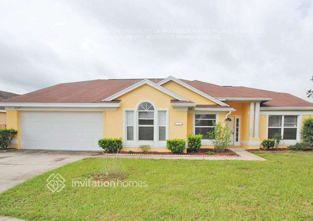 2928 Pembridge St in Kissimmee, FL - Building Photo