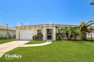 449 Red Hawk Loop in Winter Haven, FL - Building Photo