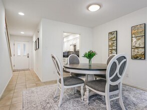 8314 Bent Tree Rd in Austin, TX - Building Photo - Building Photo