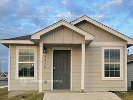 8230 Piedra Medina in San Antonio, TX - Building Photo